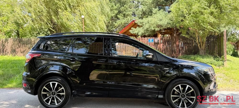 2018' Ford Kuga St-Line photo #5