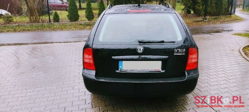 2002' Skoda Octavia photo #6