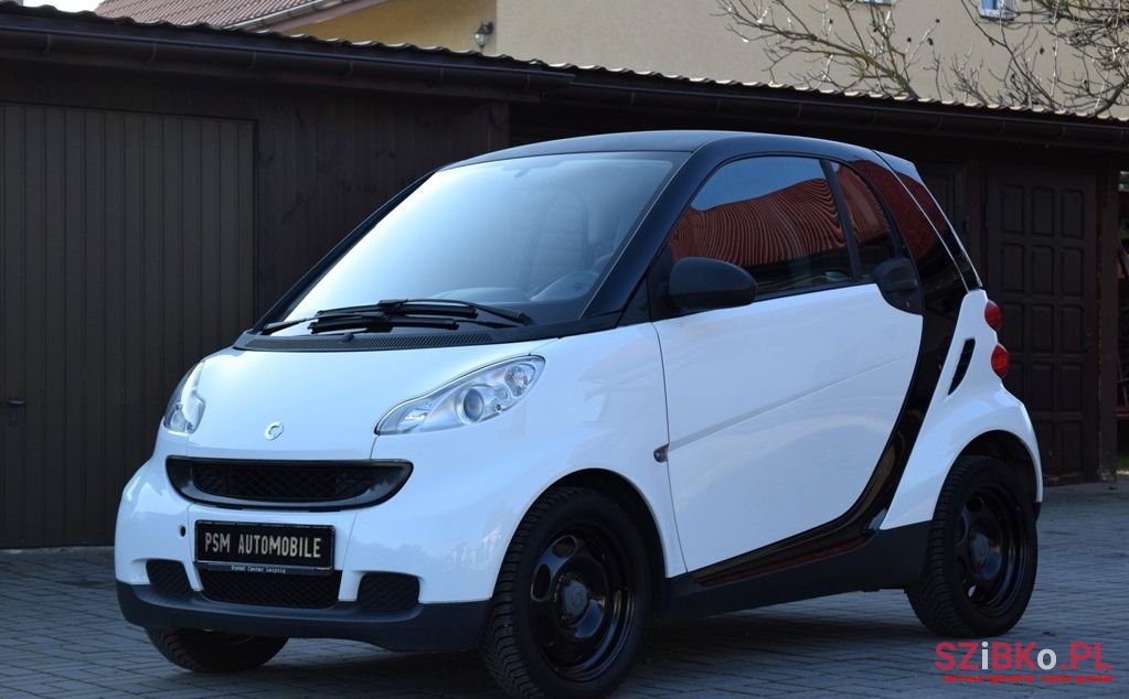2008' Smart Fortwo photo #1