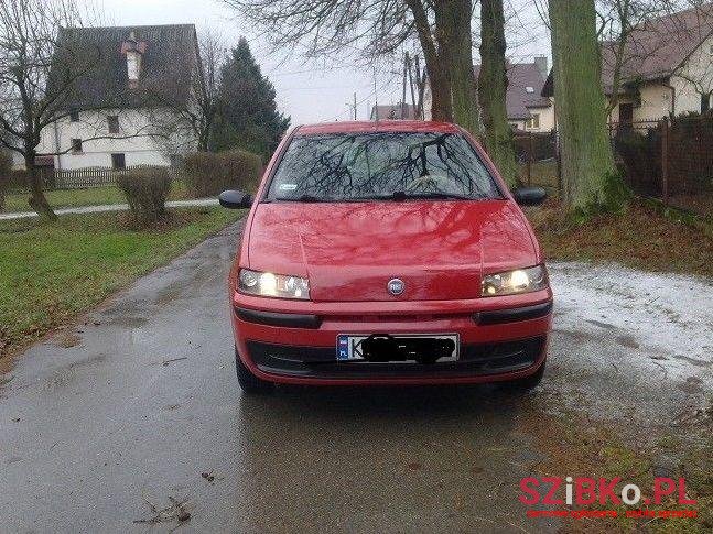 2002' Fiat Punto photo #4