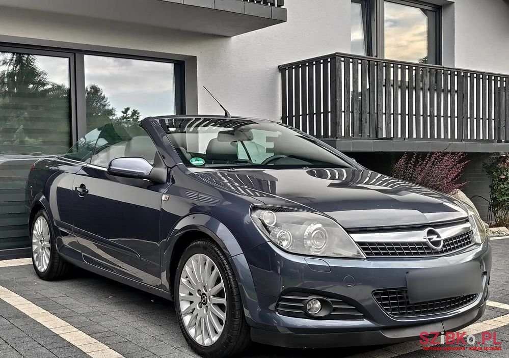 2007' Opel Astra photo #4