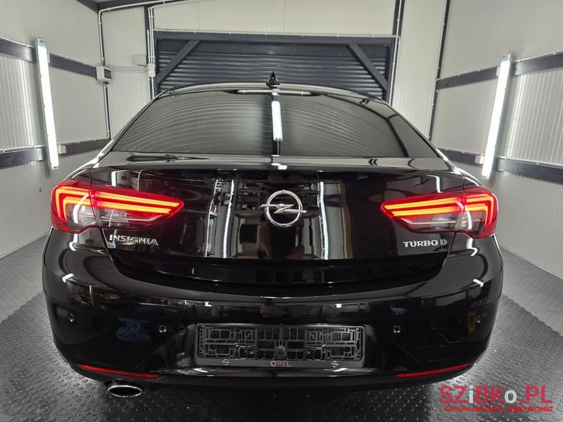 2018' Opel Insignia photo #3
