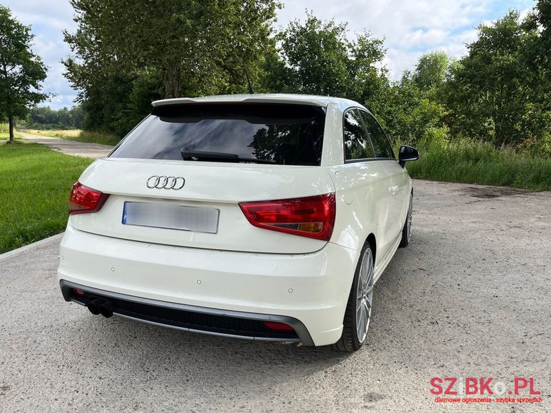 2011' Audi A1 2.0 Tdi S Line Sportpaket photo #5