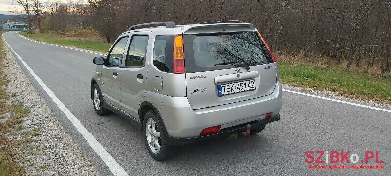 2006' Suzuki Ignis photo #4