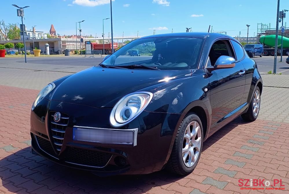 2010' Alfa Romeo MiTo photo #1