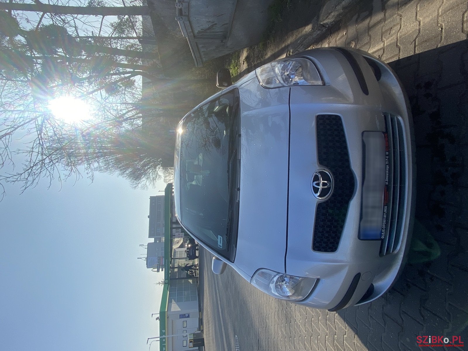 2008' Toyota Yaris photo #3