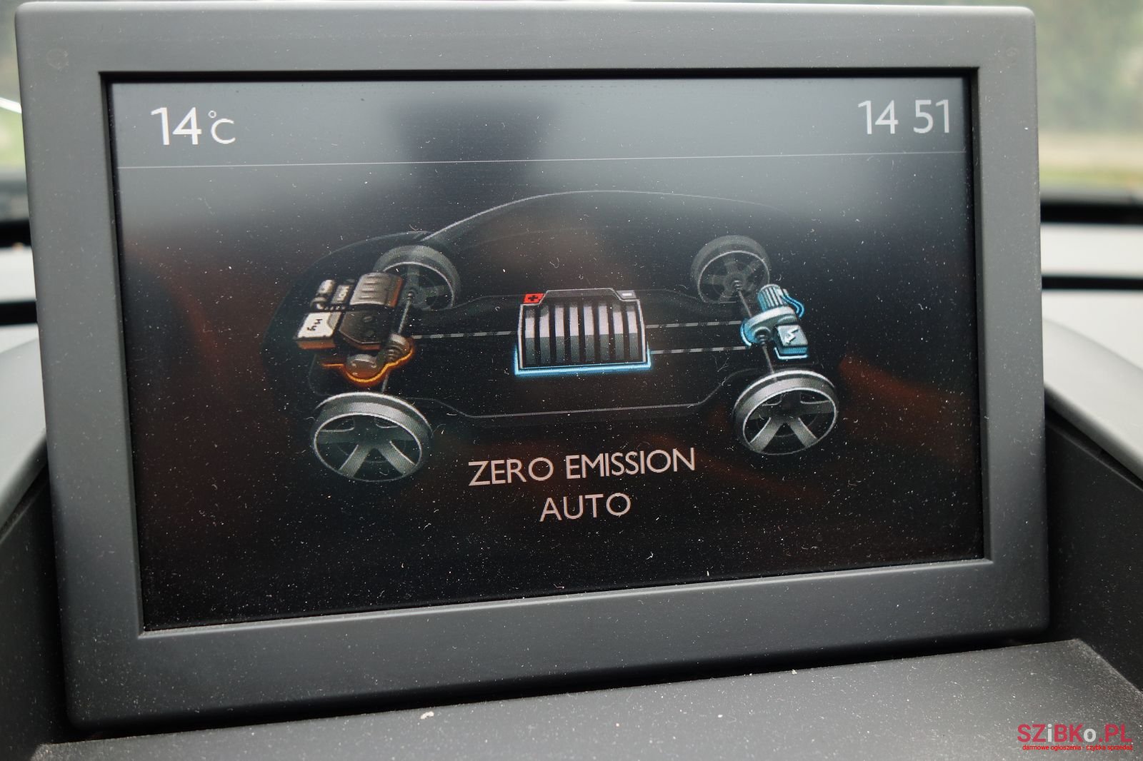 2014' Peugeot 3008 HYBRID photo #7