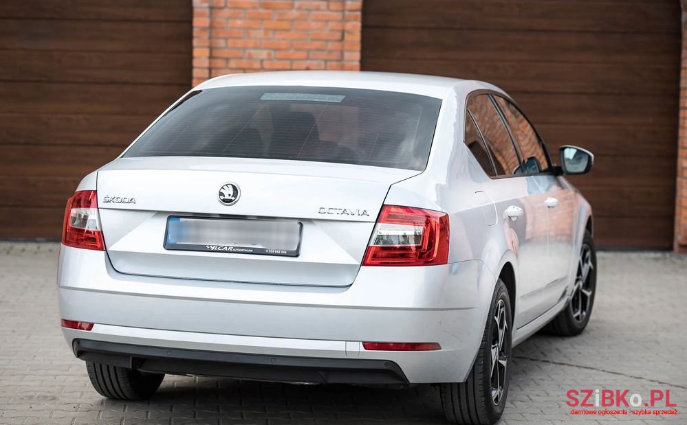 2018' Skoda Octavia 1.6 Tdi Active photo #4