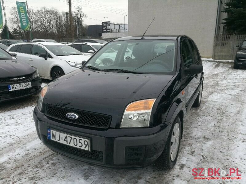 2006' Ford Fusion photo #2