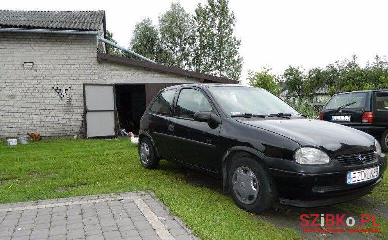 1997' Opel Corsa photo #2