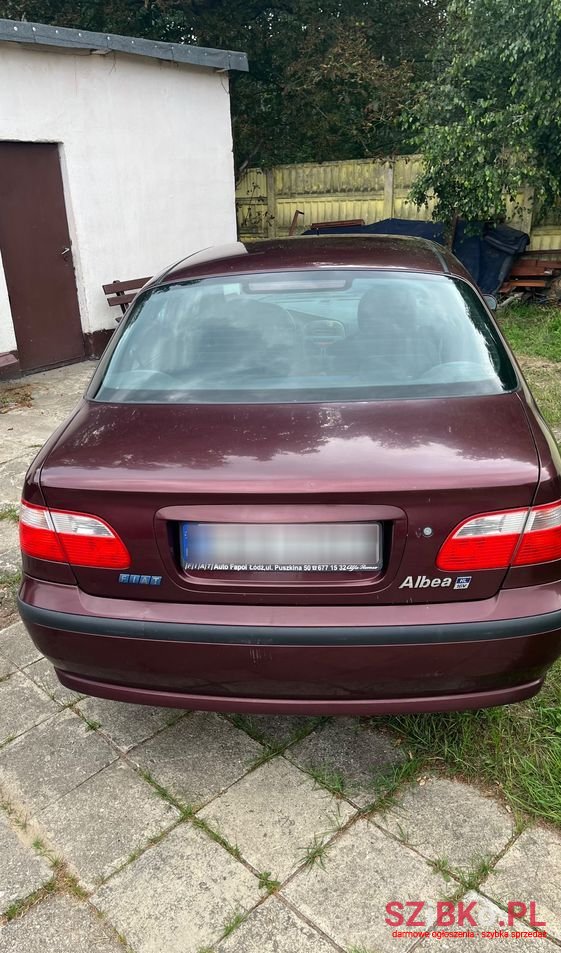 2003' Fiat Albea 1.6 16V Active / Hl photo #2