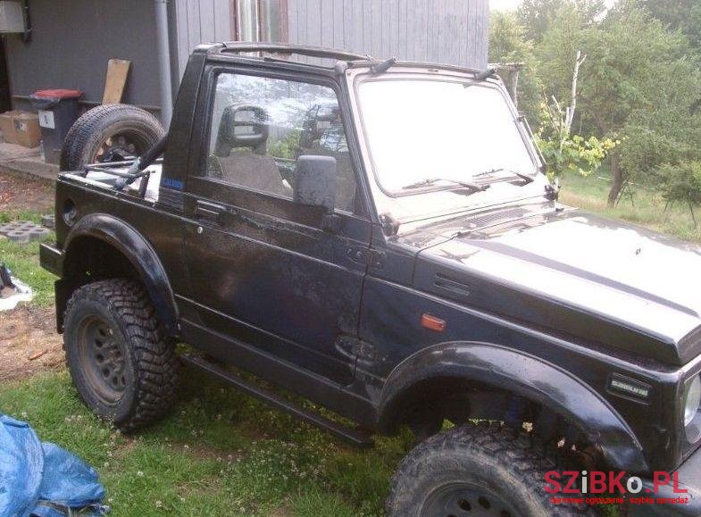 1992' Suzuki photo #1