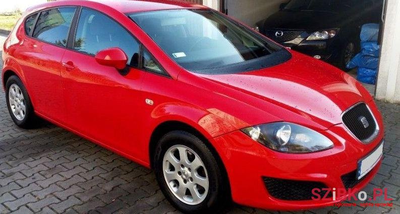 2009' SEAT Leon photo #1