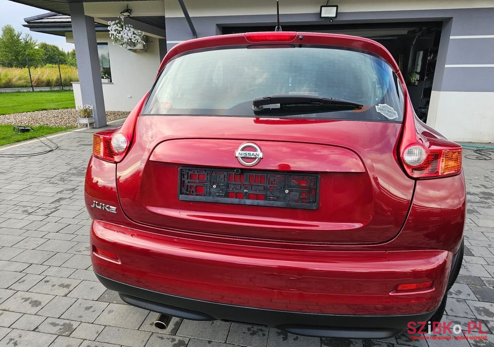 2011' Nissan Juke 1.6 Tekna photo #2