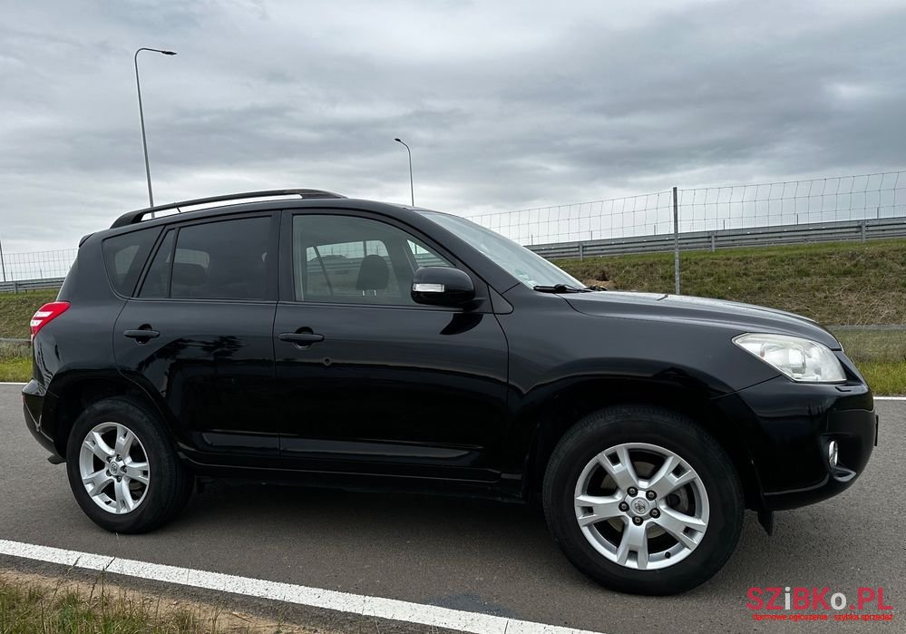 2009' Toyota RAV4 photo #3