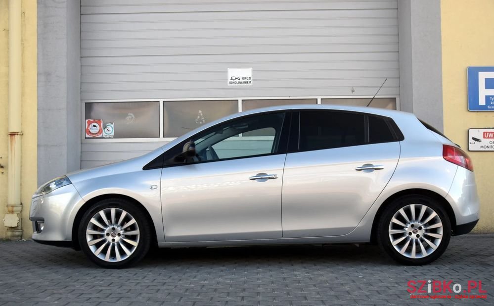 2012' Fiat Bravo photo #5