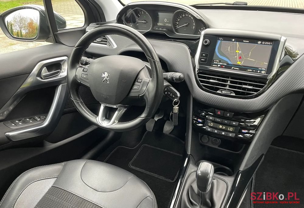 2018' Peugeot 2008 photo #2