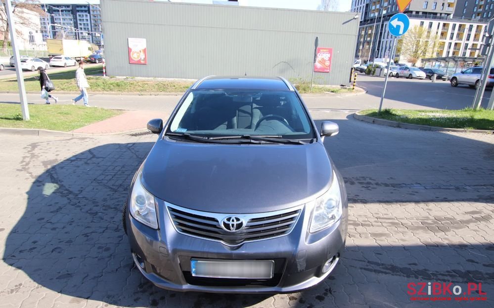 2011' Toyota Avensis 1.8 Sol Navi photo #2