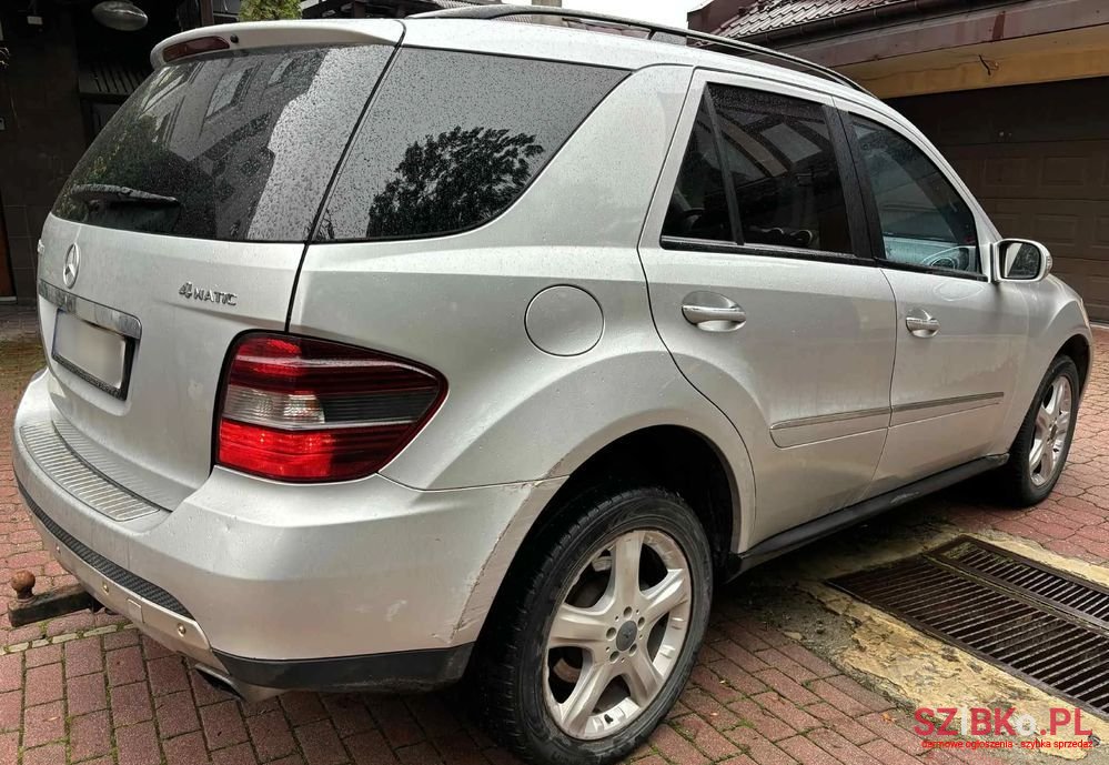 2008' Mercedes-Benz Ml 320 Cdi 4-Matic photo #6