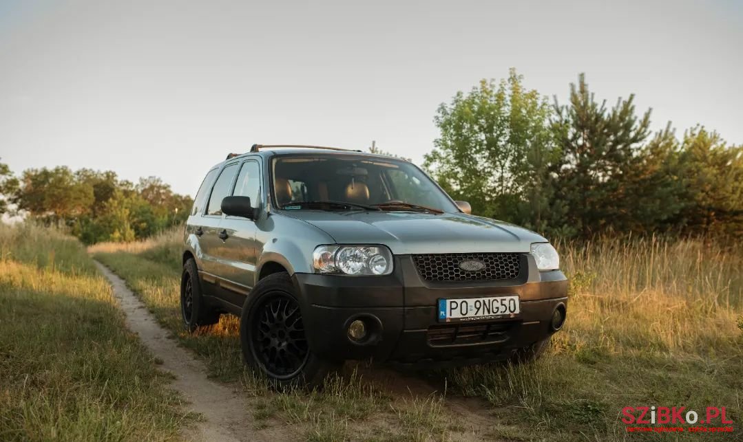 2005' Ford Maverick photo #1