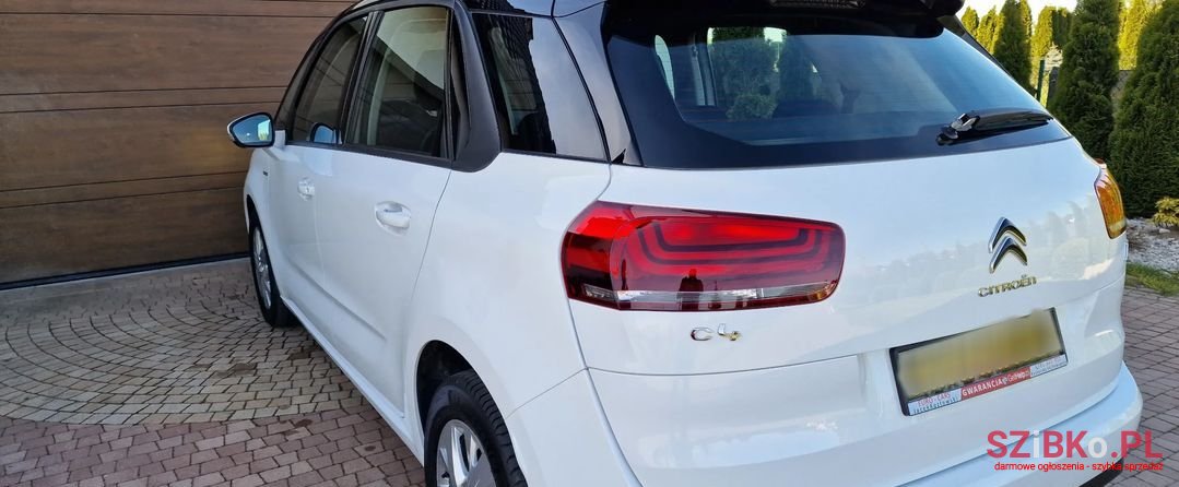 2017' Citroen C4 Picasso photo #5