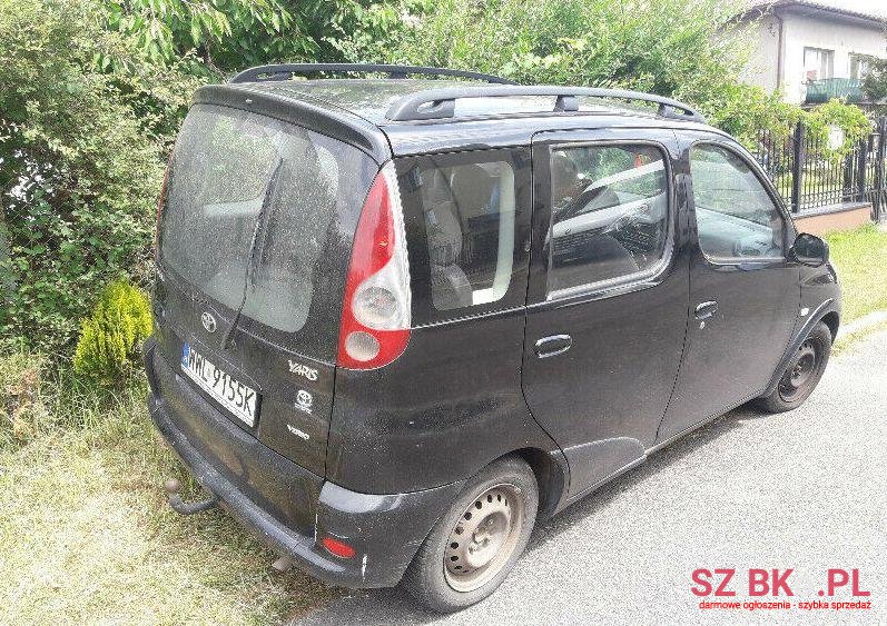 2000' Toyota Yaris photo #1