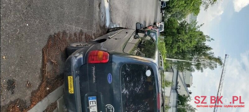 1997' Ford Windstar photo #2