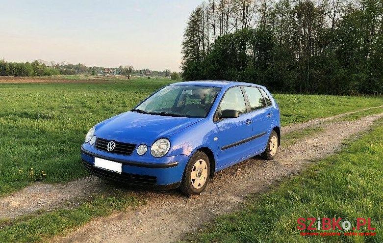 2003' Volkswagen Polo photo #1