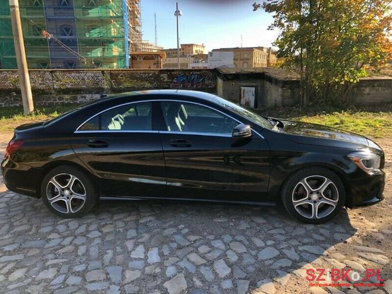2014' Mercedes-Benz CLA 250 photo #3