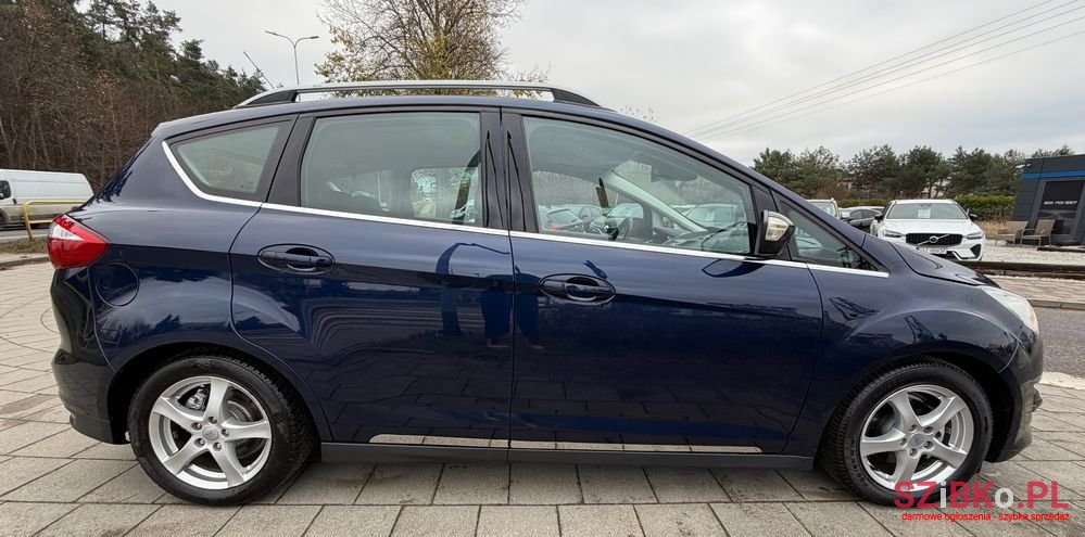 2013' Ford C-MAX photo #4