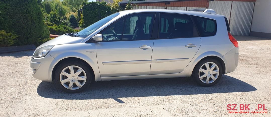 2006' Renault Grand Scenic photo #3