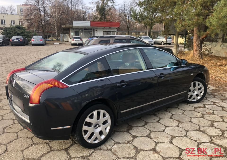 2007' Citroen C6 photo #2