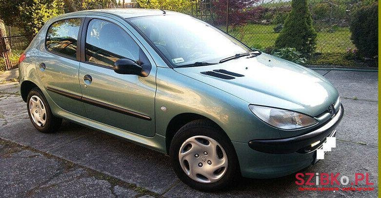 2002' Peugeot 206 photo #1