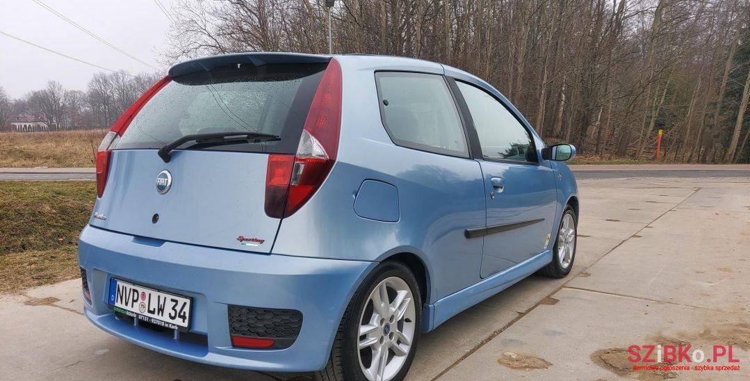 2004' Fiat Punto photo #2
