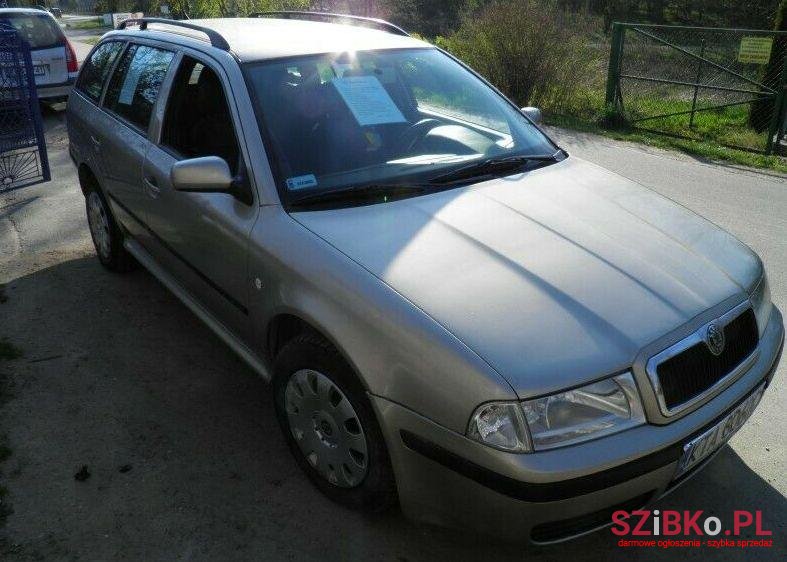 2006' Skoda Octavia photo #1