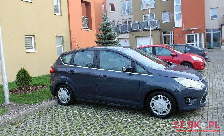 2011' Ford C-MAX photo #1