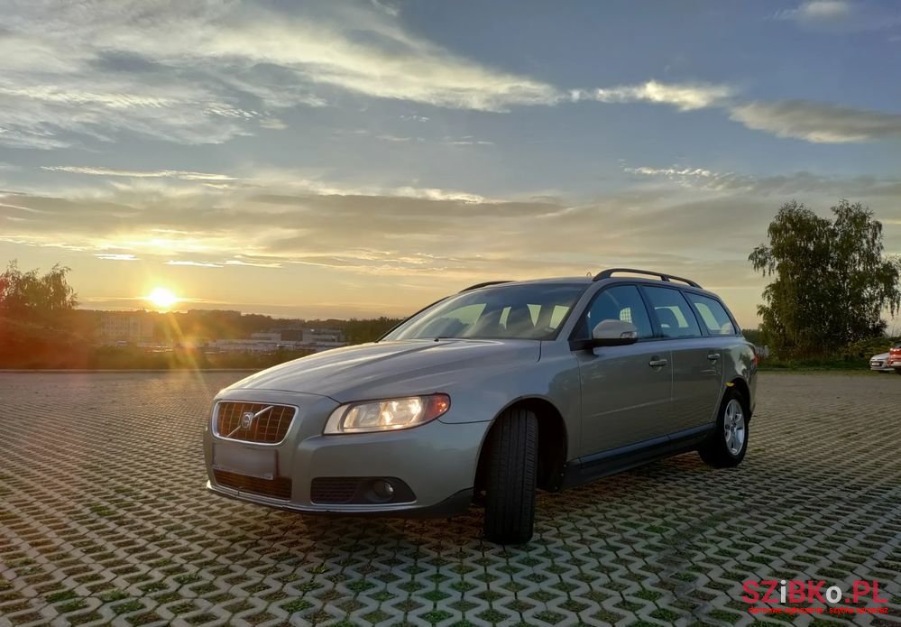 2008' Volvo V70 photo #1