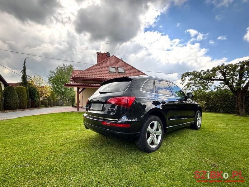 2009' Audi Q5 2.0 Tdi Quattro photo #3