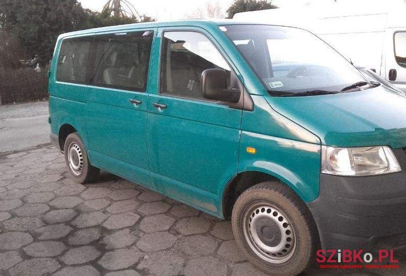 2005' Volkswagen T5 photo #4