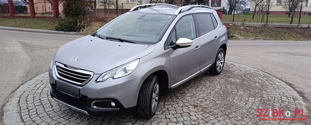 2016' Peugeot 2008 photo #1