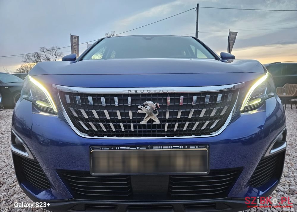 2017' Peugeot 3008 1.2 Puretech Allure photo #1