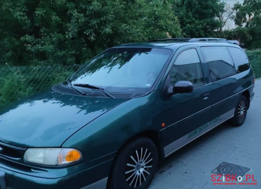 1995' Ford Windstar photo #1