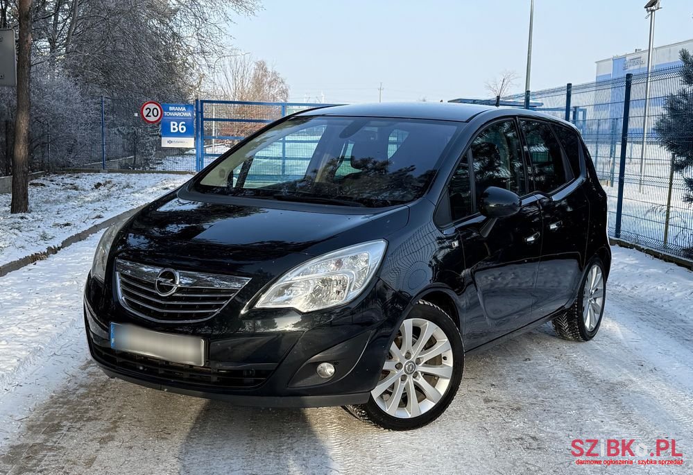 2012' Opel Meriva photo #2