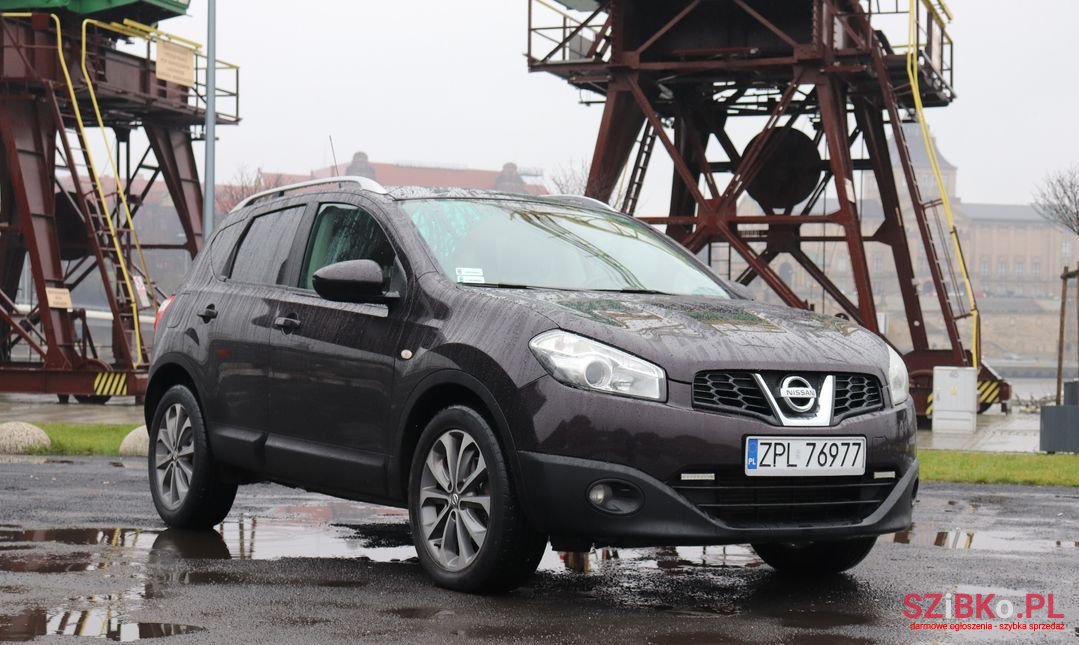 2010' Nissan Qashqai photo #1