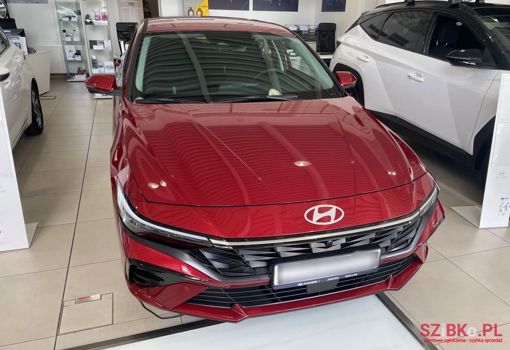 2024' Hyundai Elantra photo #1