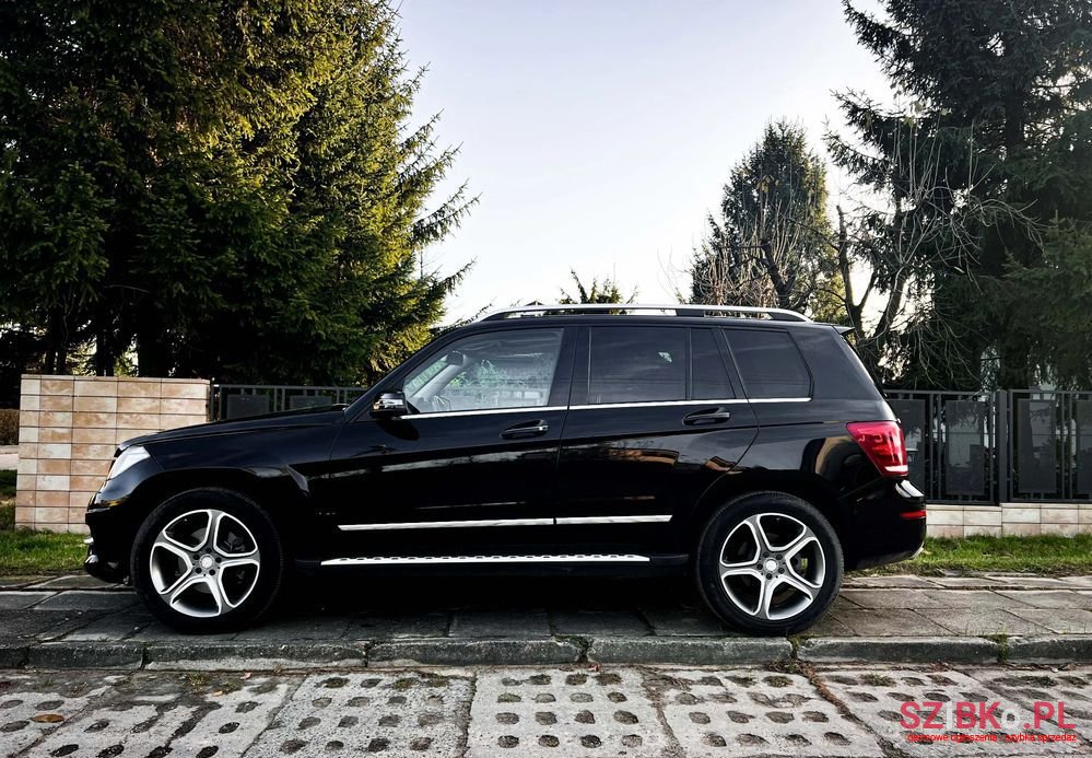 2015' Mercedes-Benz GLK 220 photo #1