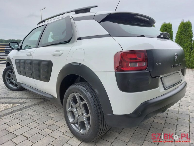 2015' Citroen C4 Cactus photo #4