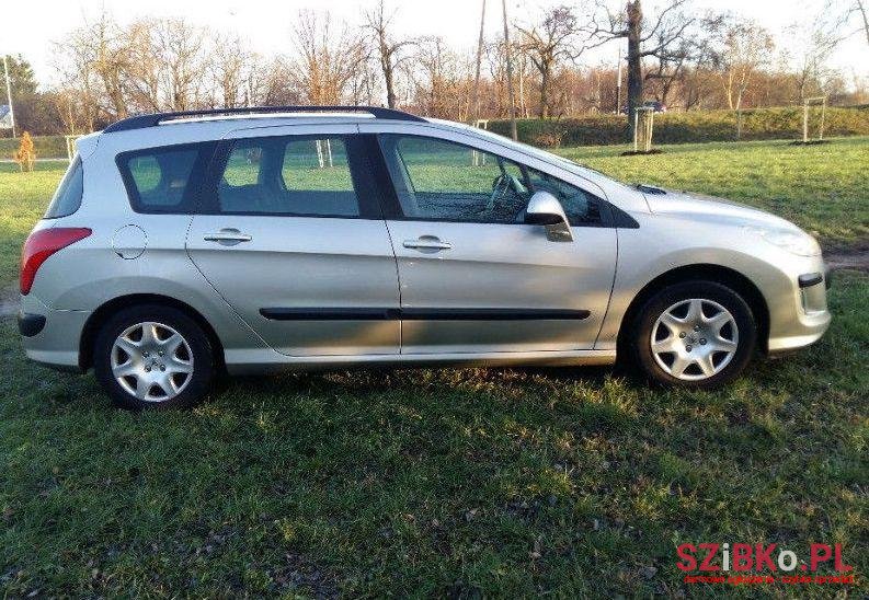 2008' Peugeot 308 photo #1