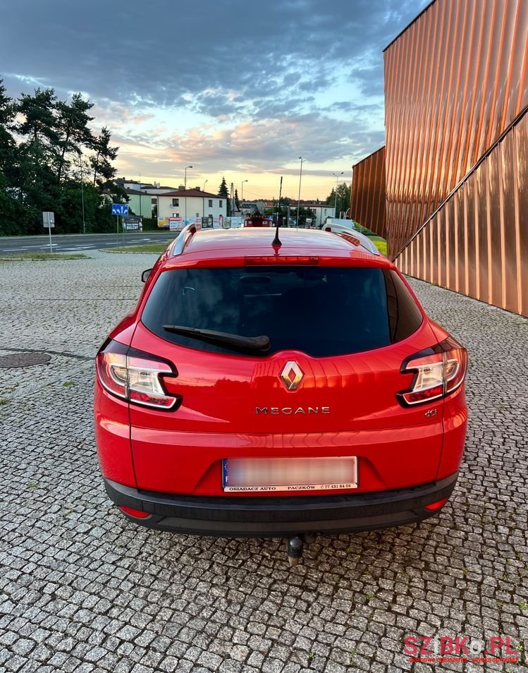 2009' Renault Megane photo #6