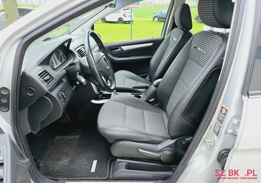 2005' Mercedes-Benz B-Class photo #2